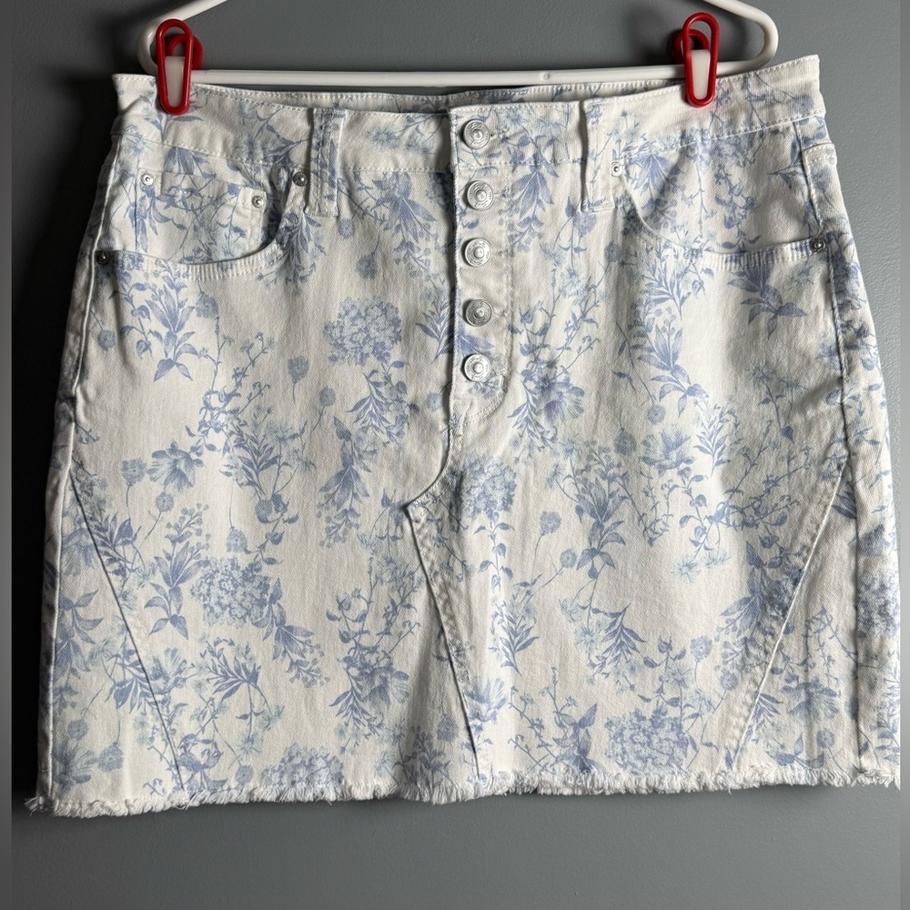 Seven7 Weekend Skirt Wht/Blue Denim Buttonfly Mini Womens Sz 12 NWOT